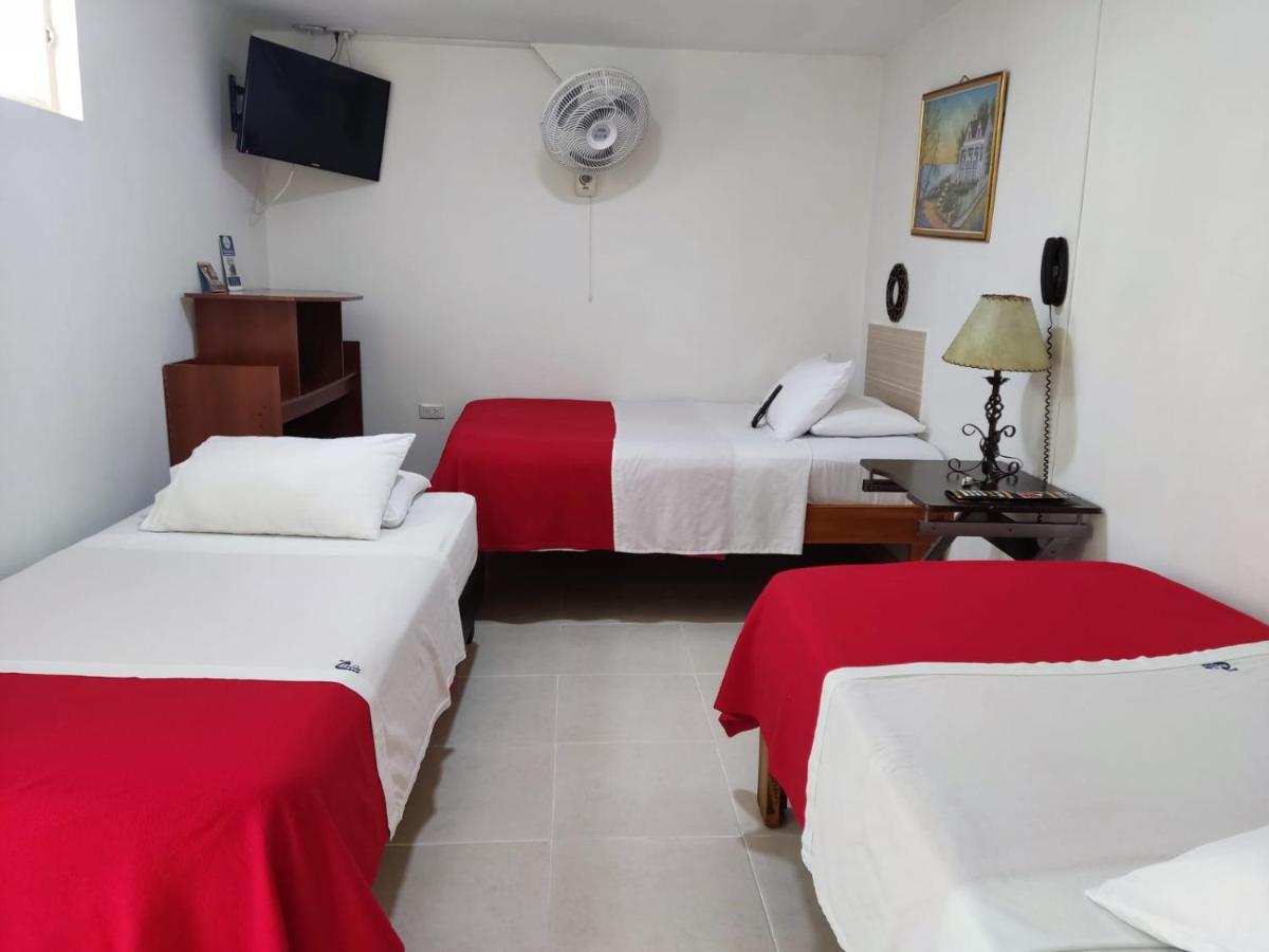 Hotel Mirador Plaza Pereira Esterno foto